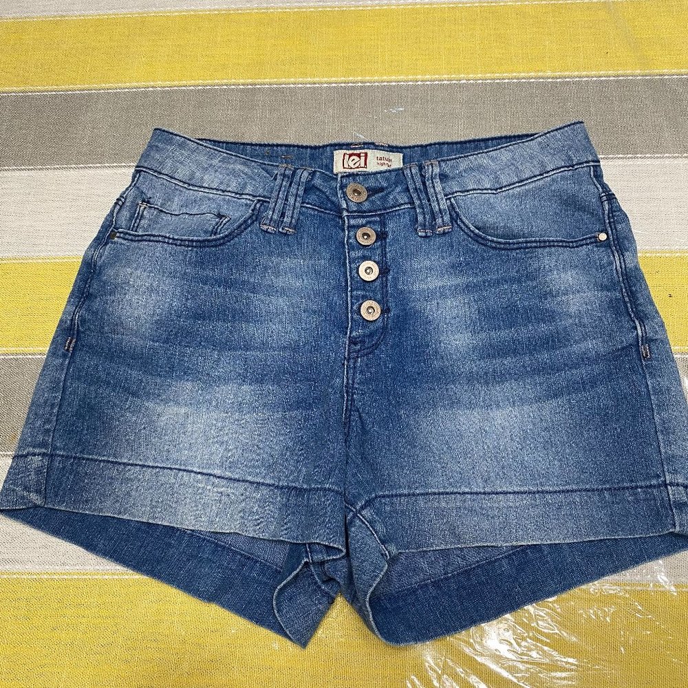 Vintage 90's Lei Jean Shorts size 9